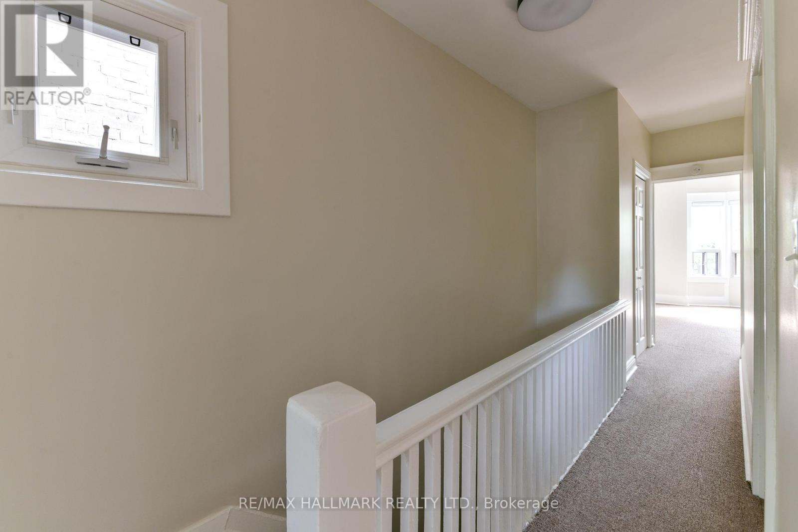 Photo 6 of 852 Carlaw Avenue, Toronto ON