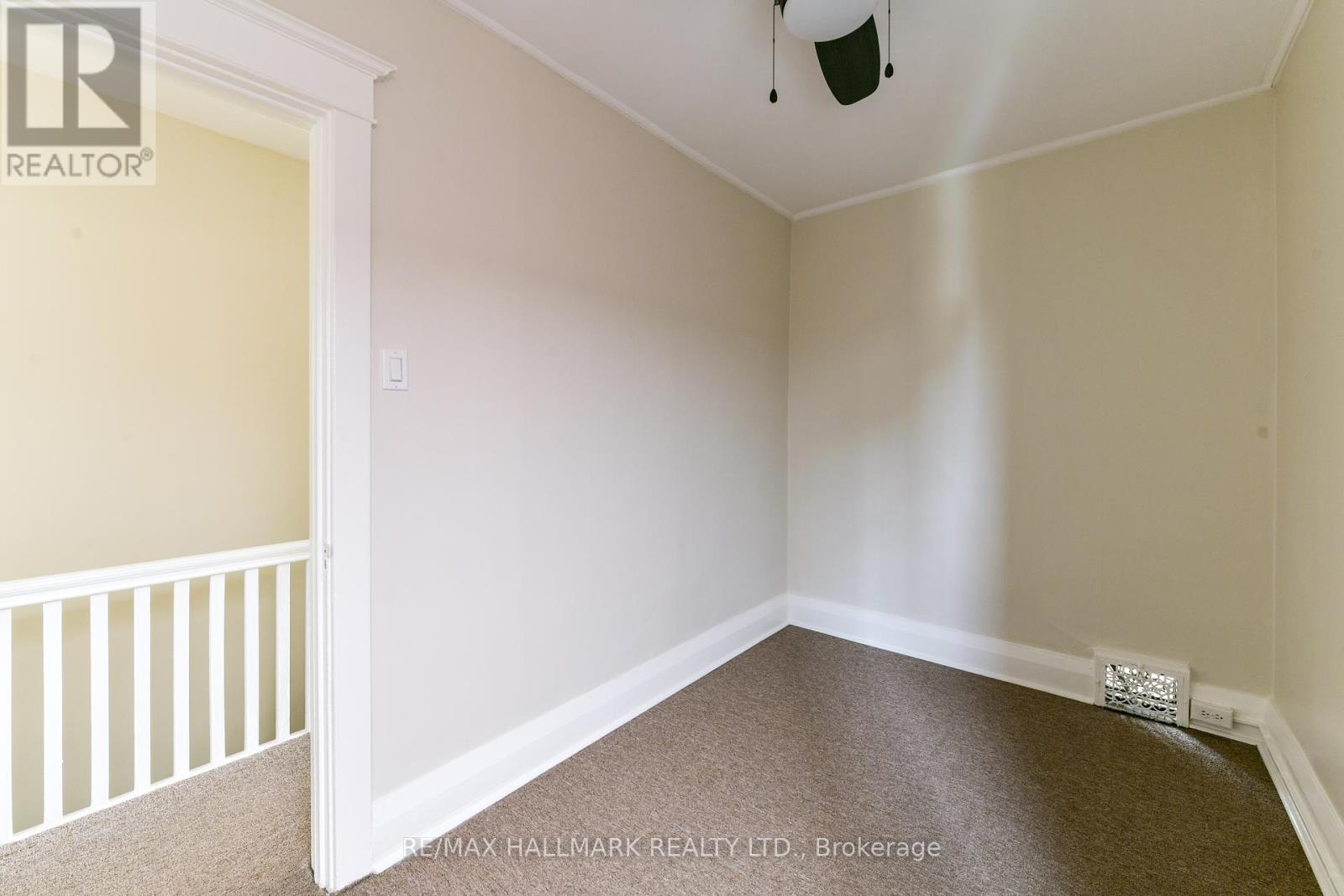 Photo 15 of 852 Carlaw Avenue, Toronto ON