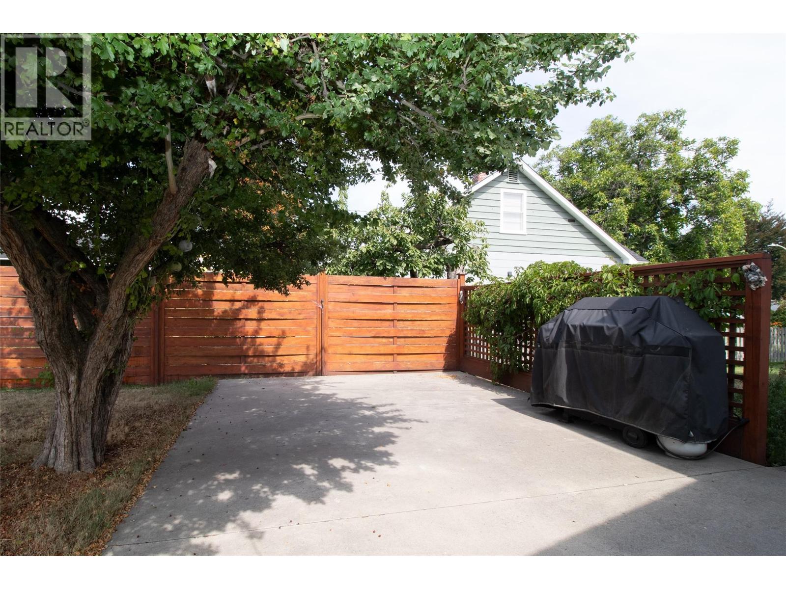  1408 Graham Street, Kelowna