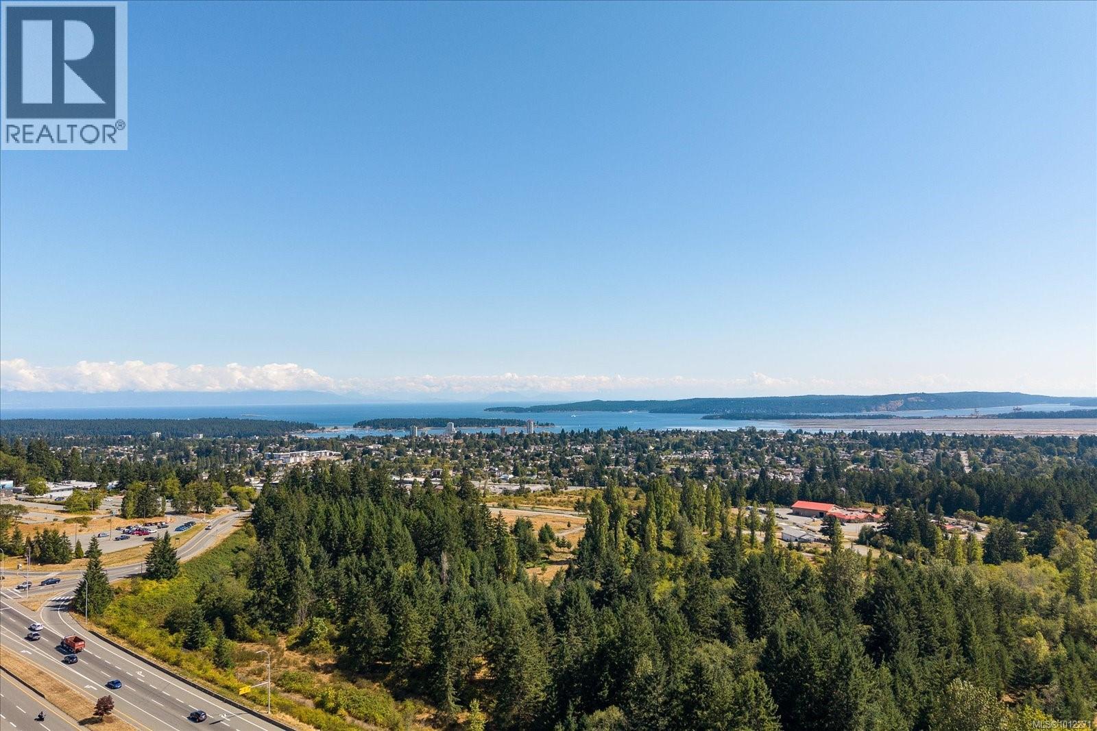 Photo 1 of 709 Dogwood Rd, Nanaimo BC
