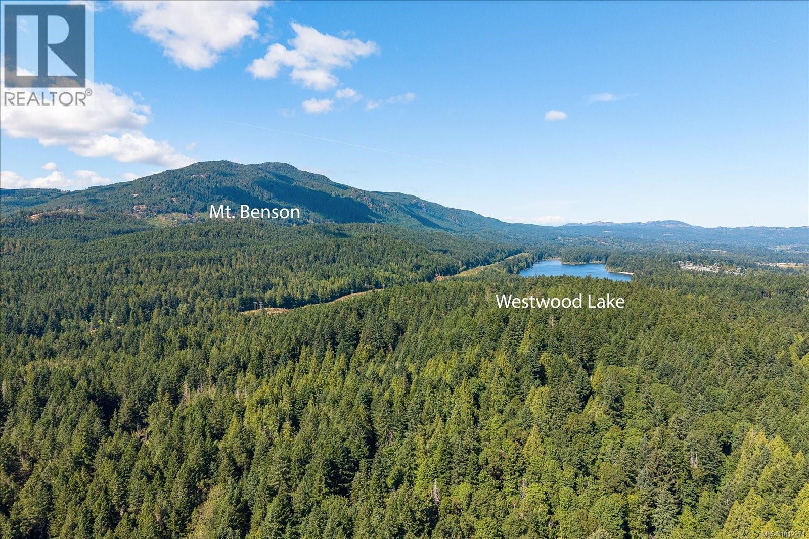 Photo 13 of 709 Dogwood Rd, Nanaimo BC