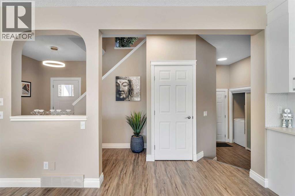 Photo 23 of 209 Sagewood Grove Sw, Airdrie AB