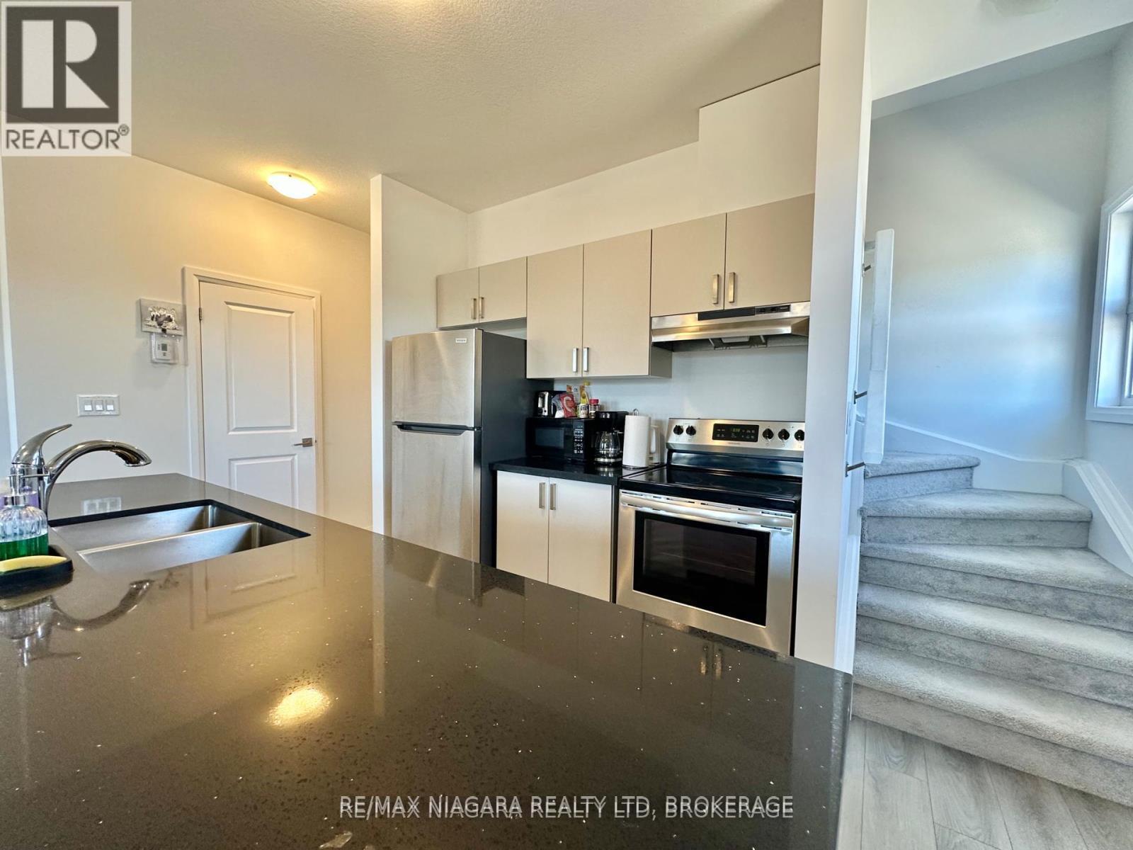 Photo 8 of Unit 43 6705 Cropp Street, Niagara Falls ON