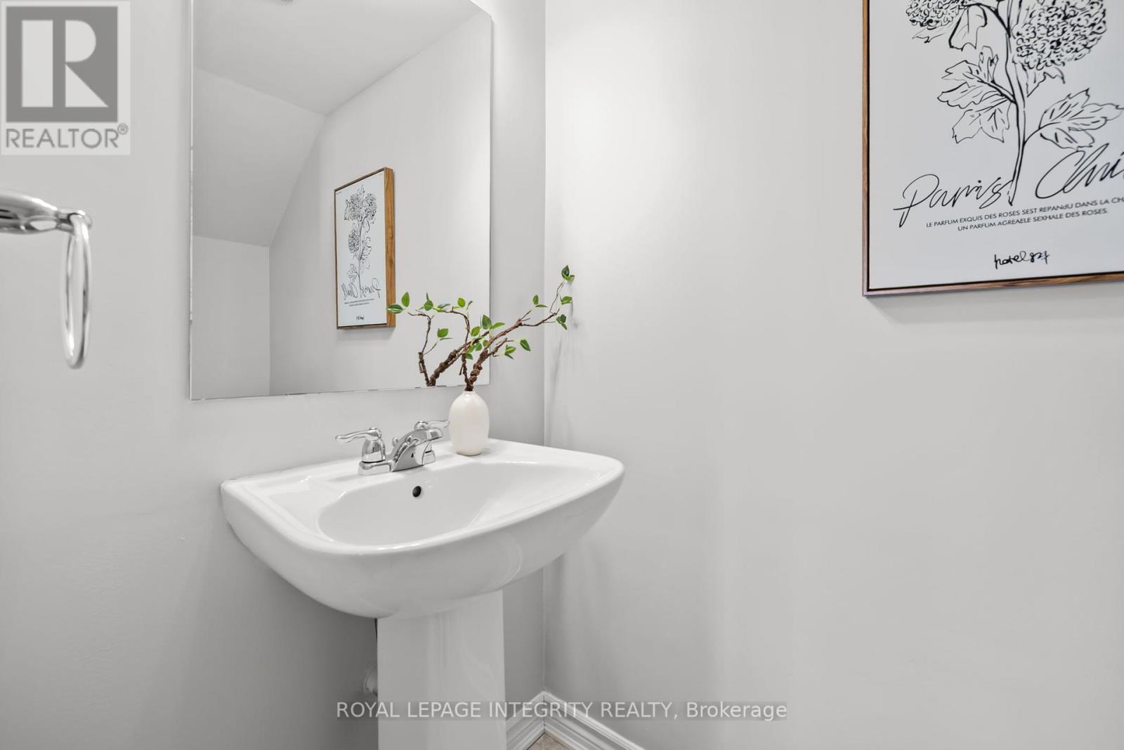 Photo 17 of 119 Pilot Private, Ottawa ON
