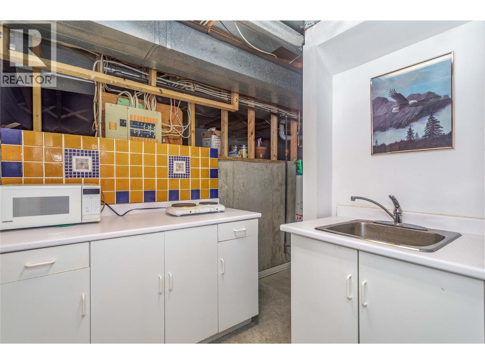  1125 Keyes Road, Kelowna