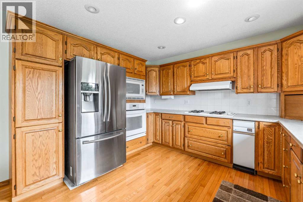 Photo 32 of 185 Lakeside Greens Drive, Chestermere AB