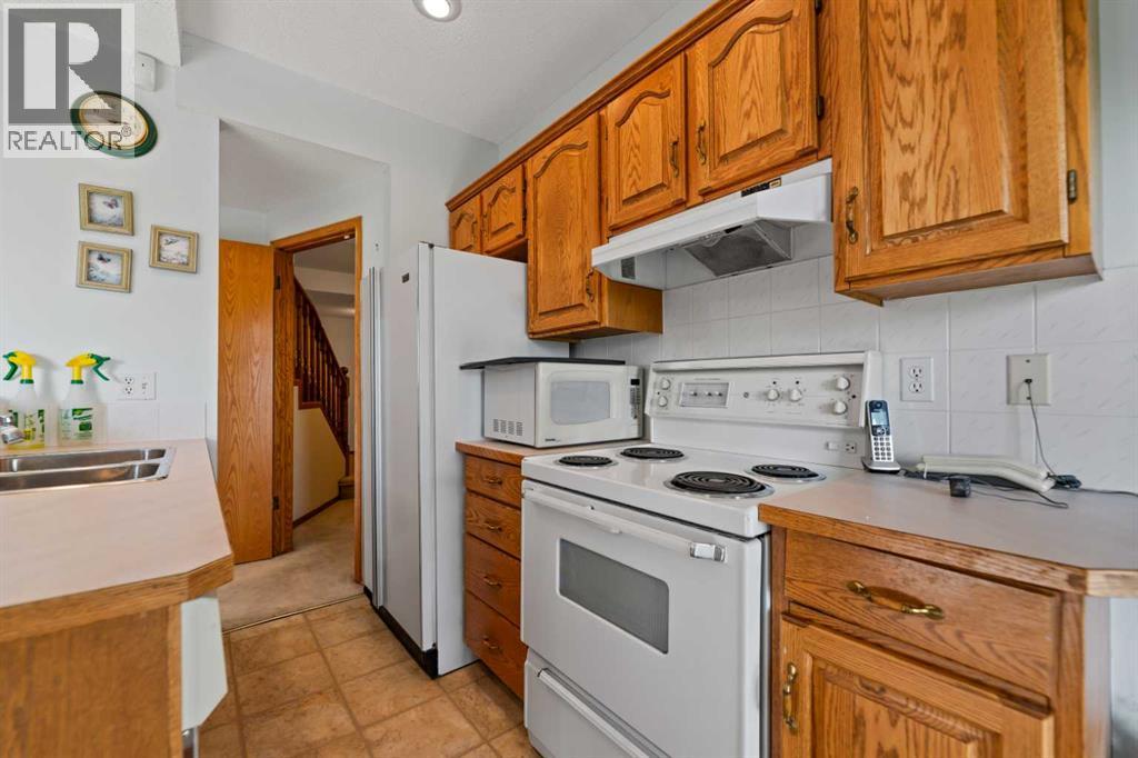 Photo 18 of 185 Lakeside Greens Drive, Chestermere AB