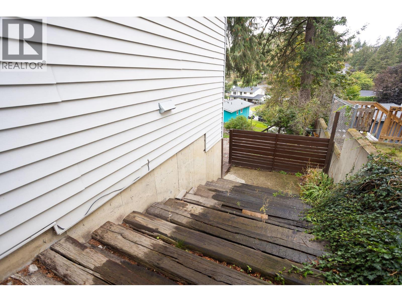 Photo 46 of 254 Terrace Drive, Kelowna BC