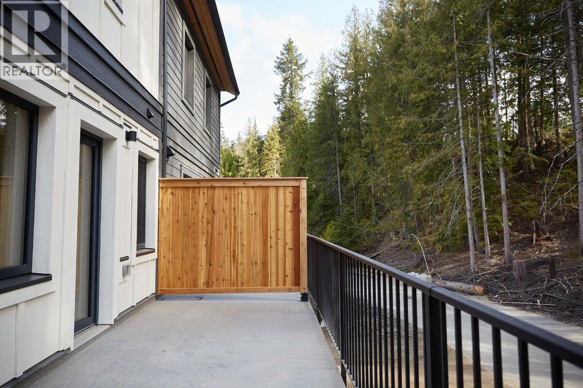 1026 Keystone Crescent Unit# 34, Revelstoke