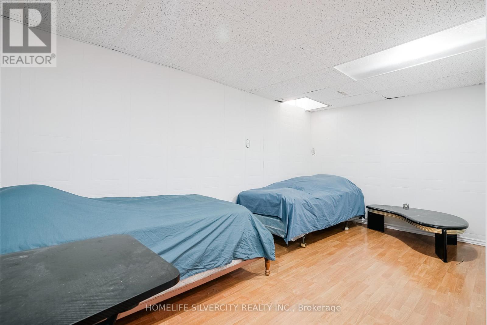 Photo 38 of 57 235 Bronte Street S, Milton ON