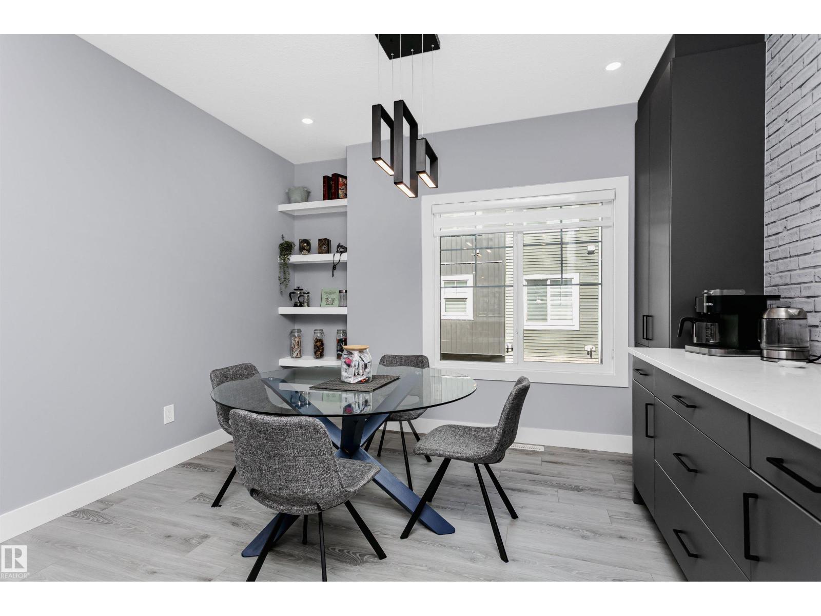 Photo 23 of 42 230 Edgemont Rd Nw, Edmonton AB