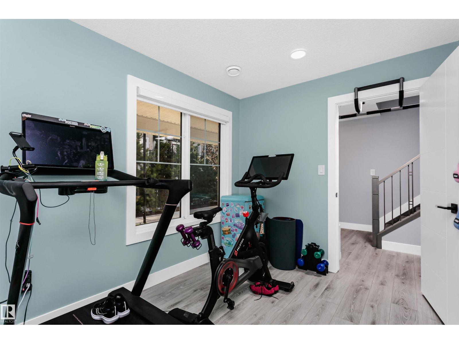 Photo 9 of 42 230 Edgemont Rd Nw, Edmonton AB