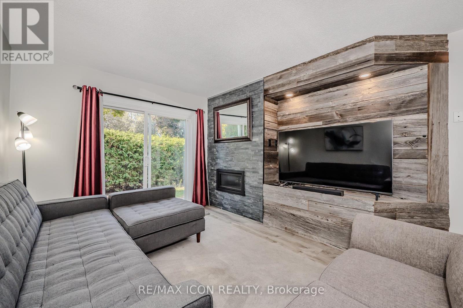 Photo 12 of 12 337 Kingswood Drive, Kitchener ON