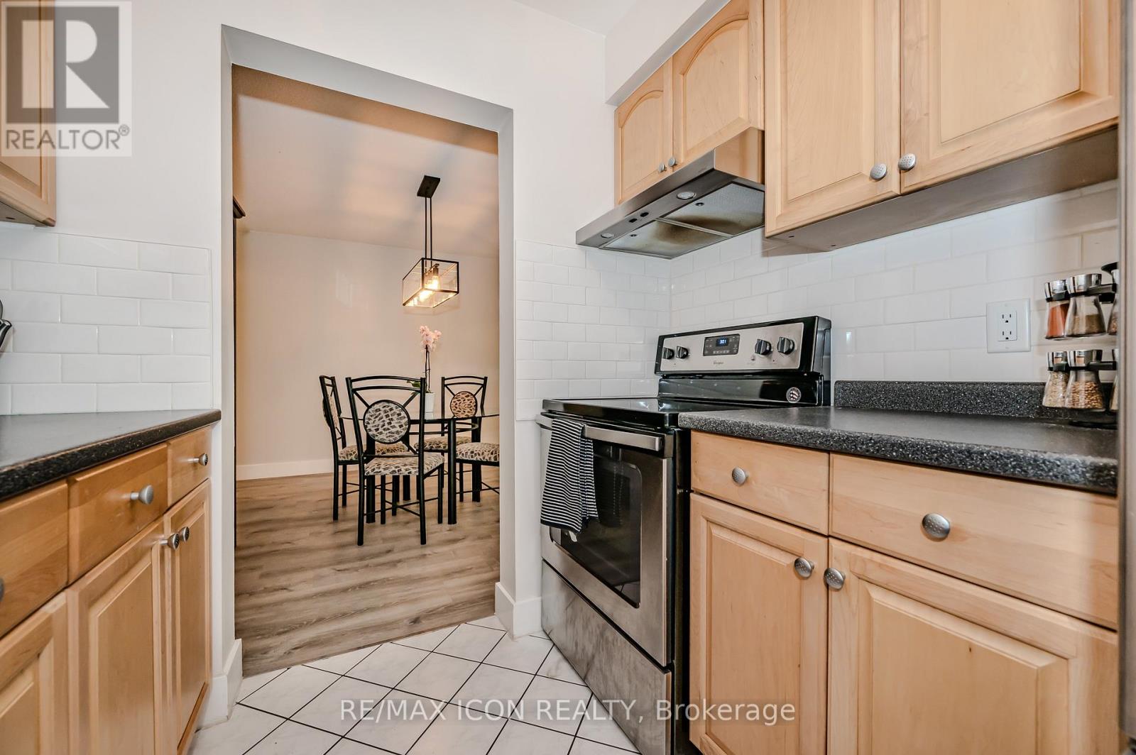 Photo 19 of 12 337 Kingswood Drive, Kitchener ON