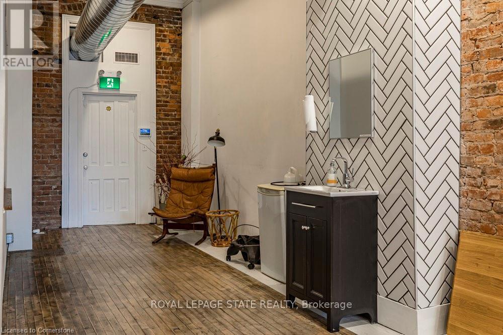 Photo 15 of 203 King Street E, Hamilton ON