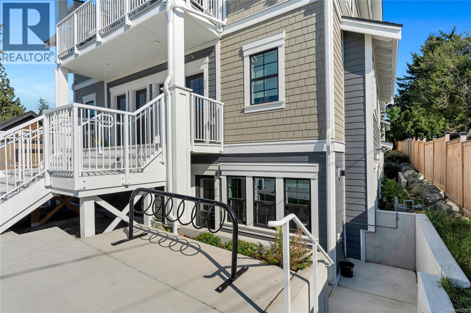 Photo 17 of 103 B 1224 Richardson St, Victoria BC