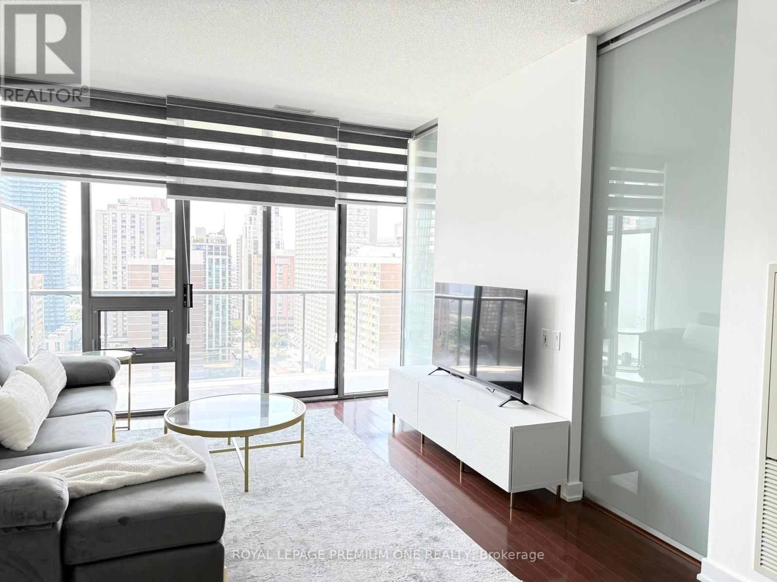 Photo 15 of 1908 33 Charles Street E, Toronto ON