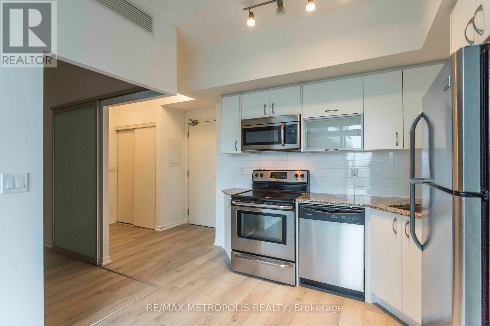 Photo 26 of 717 55 East Liberty Street, Toronto ON