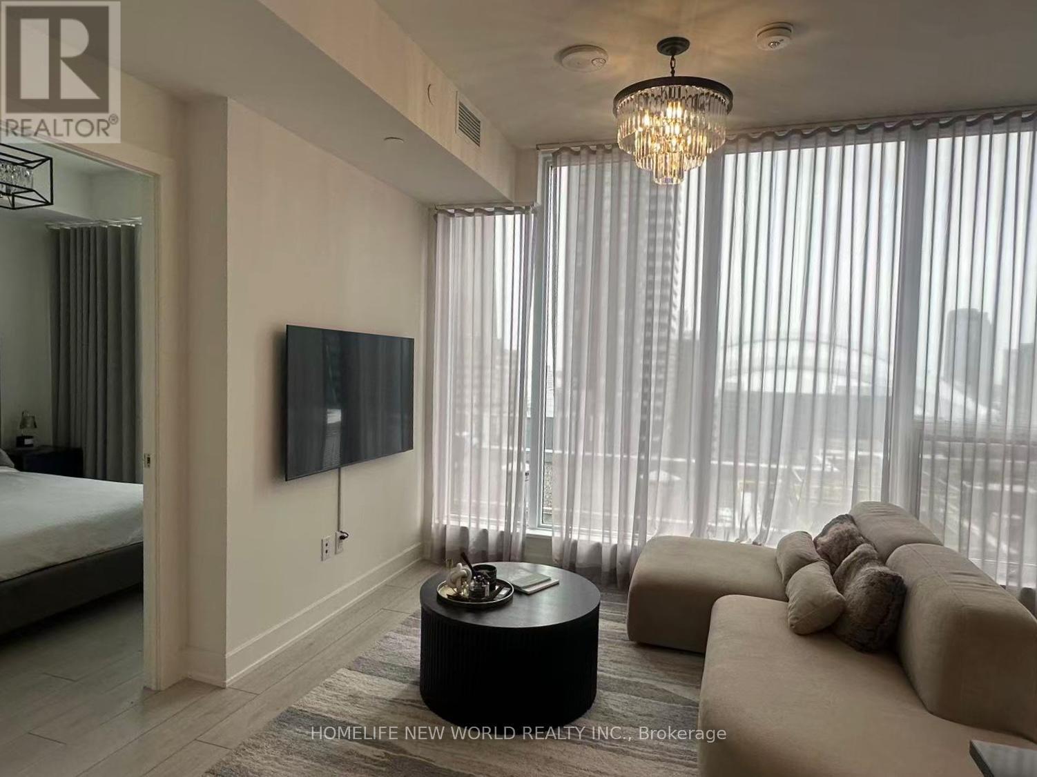 Photo 6 of 1501 15 Mercer Street, Toronto ON