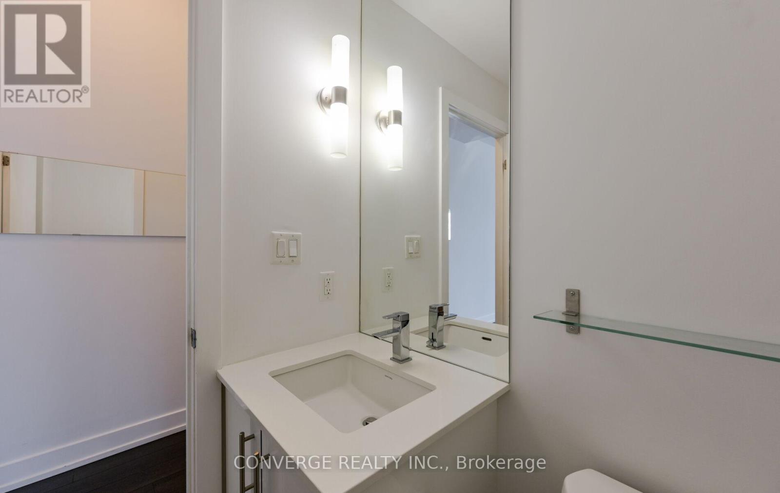 Photo 12 of 203 75 The Donway W, Toronto ON