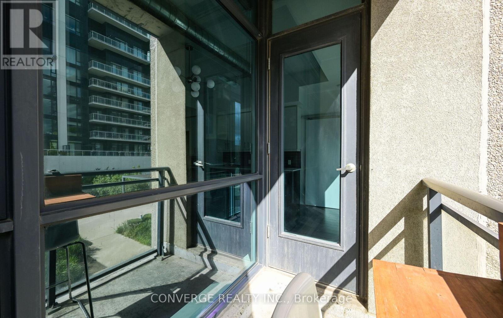 Photo 2 of 203 75 The Donway W, Toronto ON