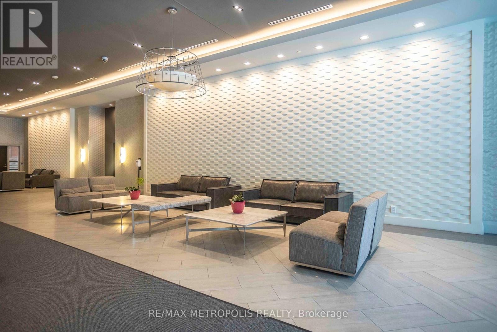 Photo 5 of 1606 460 Adelaide Street E, Toronto ON