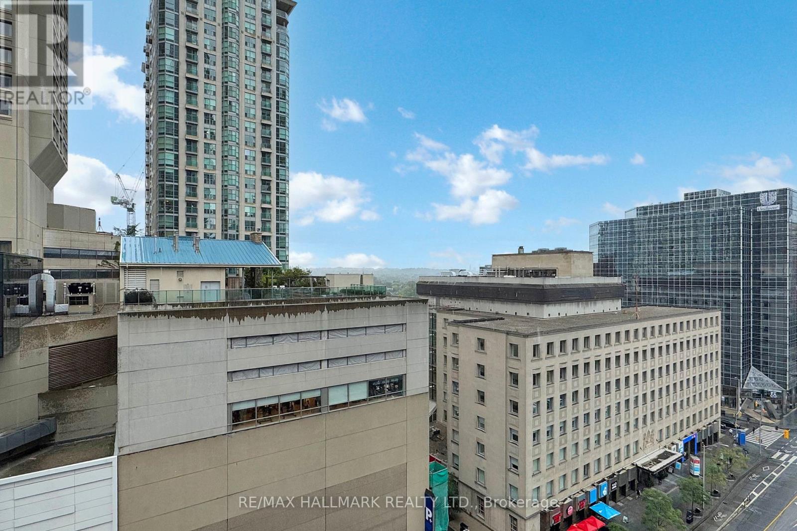 Photo 25 of 1403 85 Bloor Street E, Toronto ON