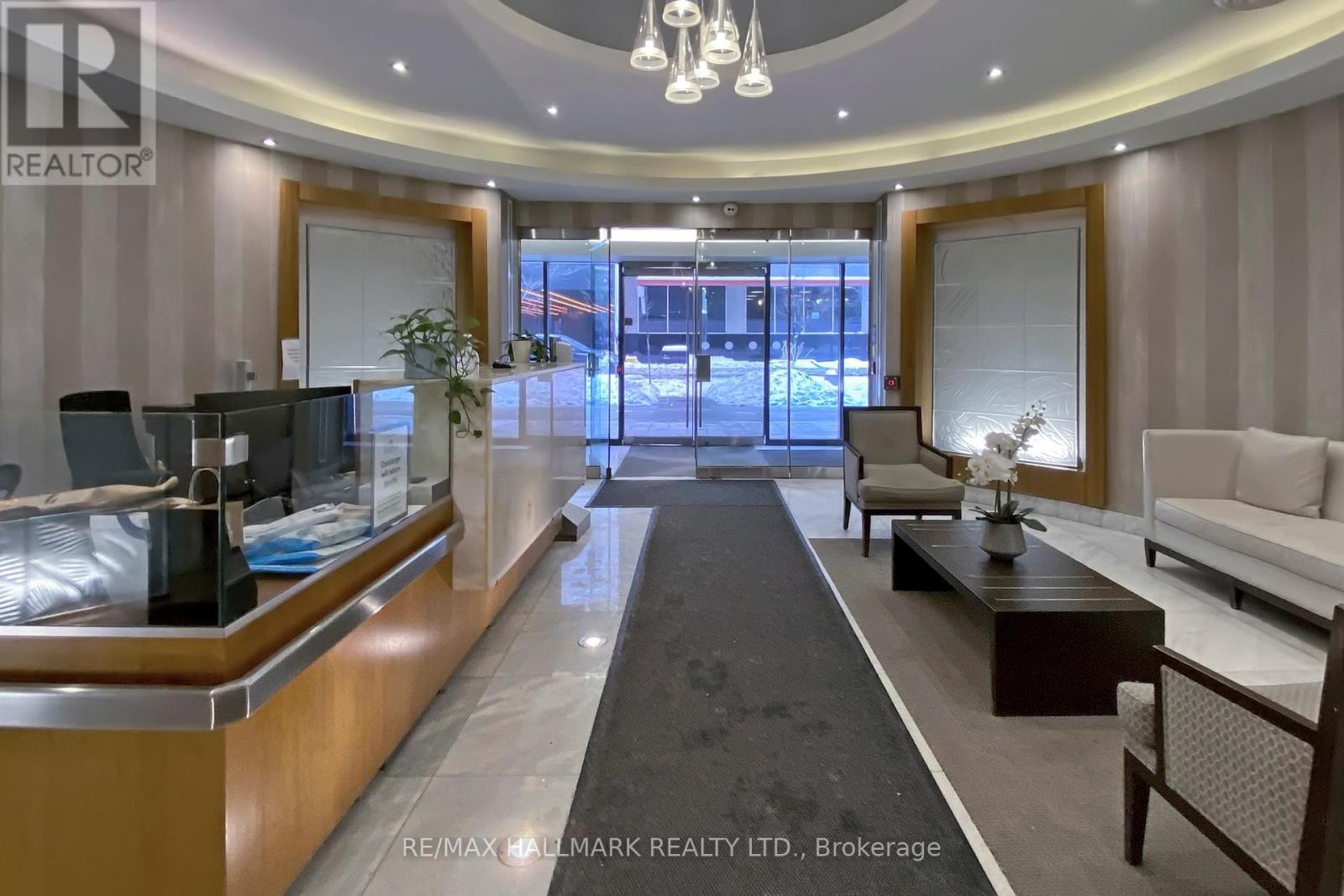 Photo 24 of 1403 85 Bloor Street E, Toronto ON
