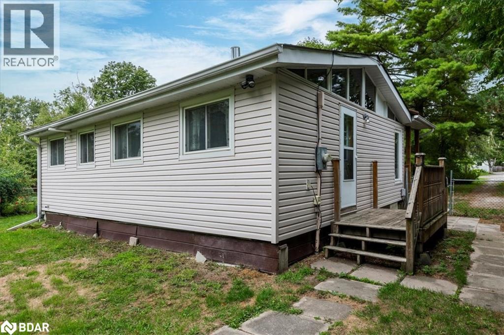 Photo 19 of 865 Blackwoods Avenue, Innisfil ON