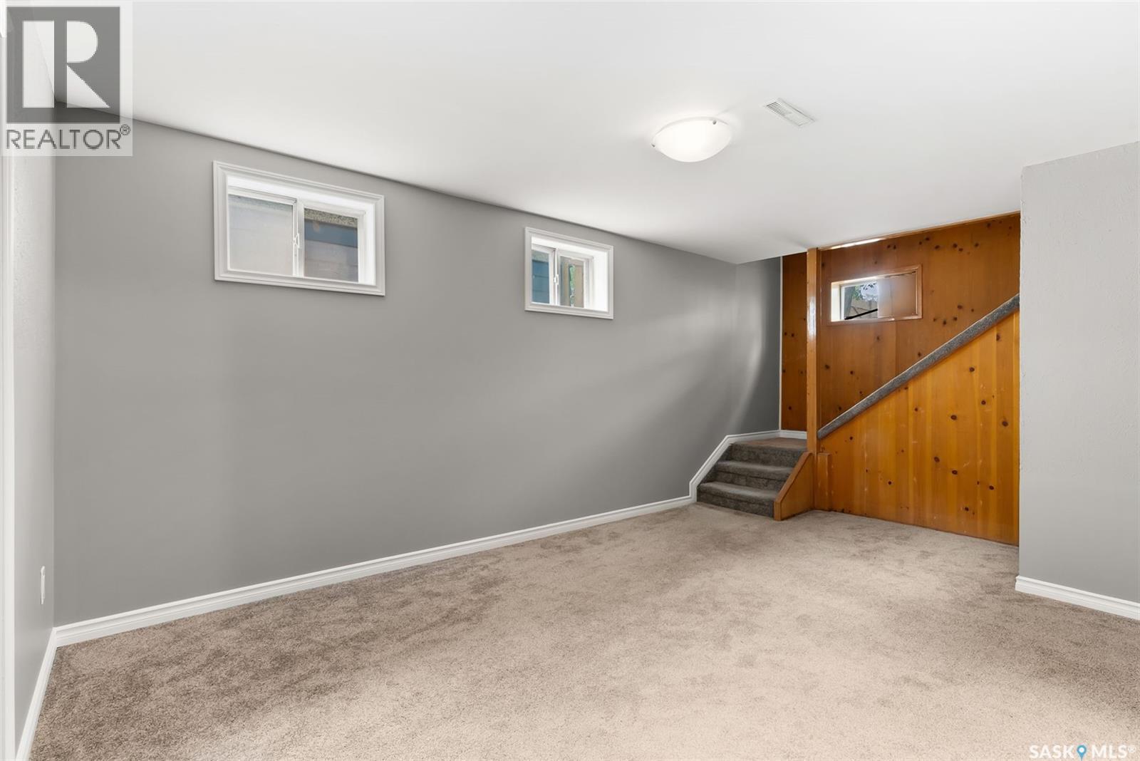 Photo 1 of 238 Hamilton Street, Regina SK