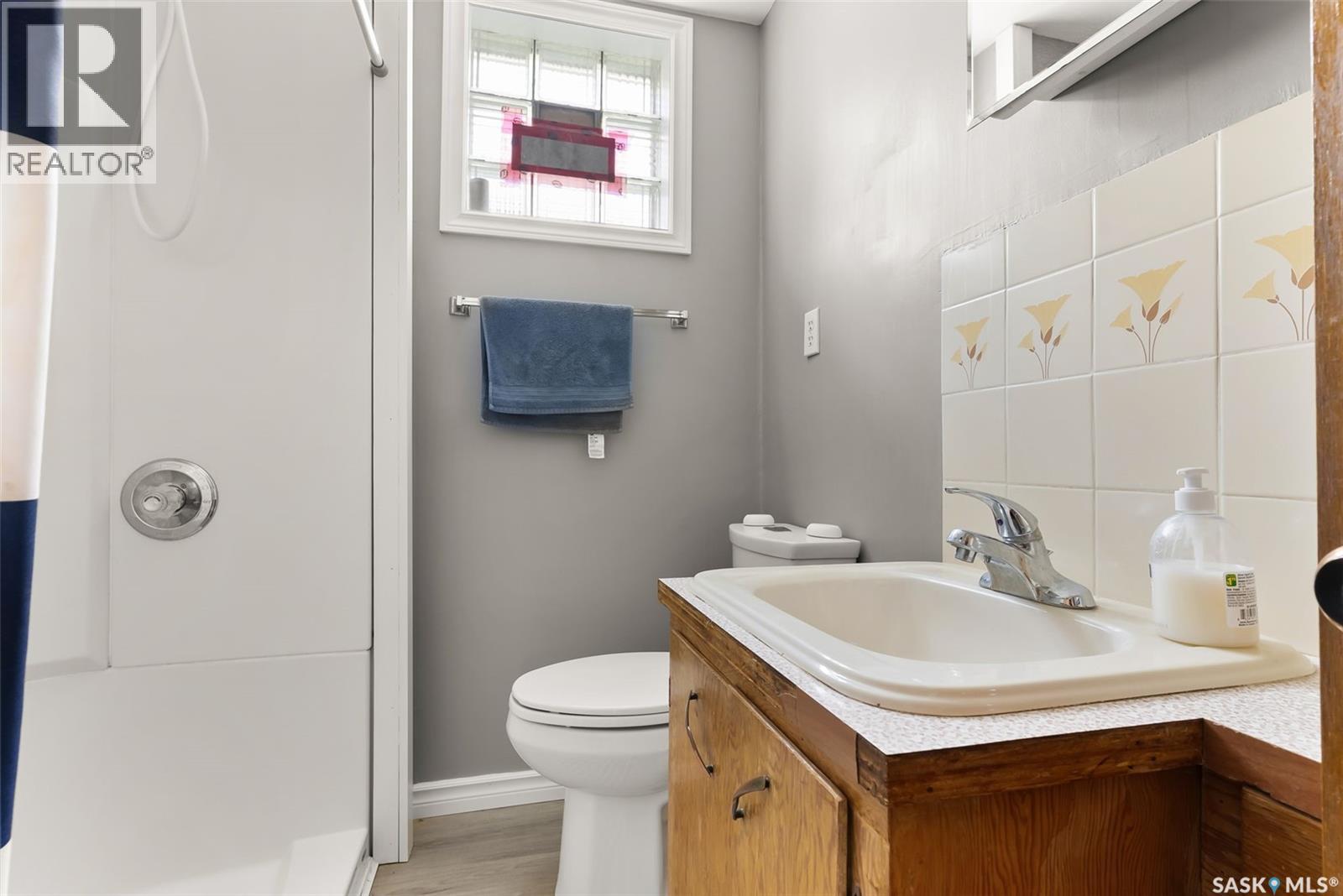 Photo 5 of 238 Hamilton Street, Regina SK