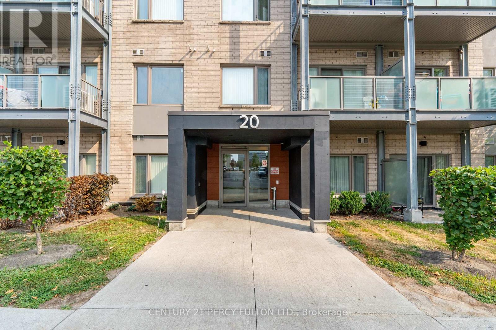 Photo 2 of 202 20 Orchid Place Drive, Toronto ON