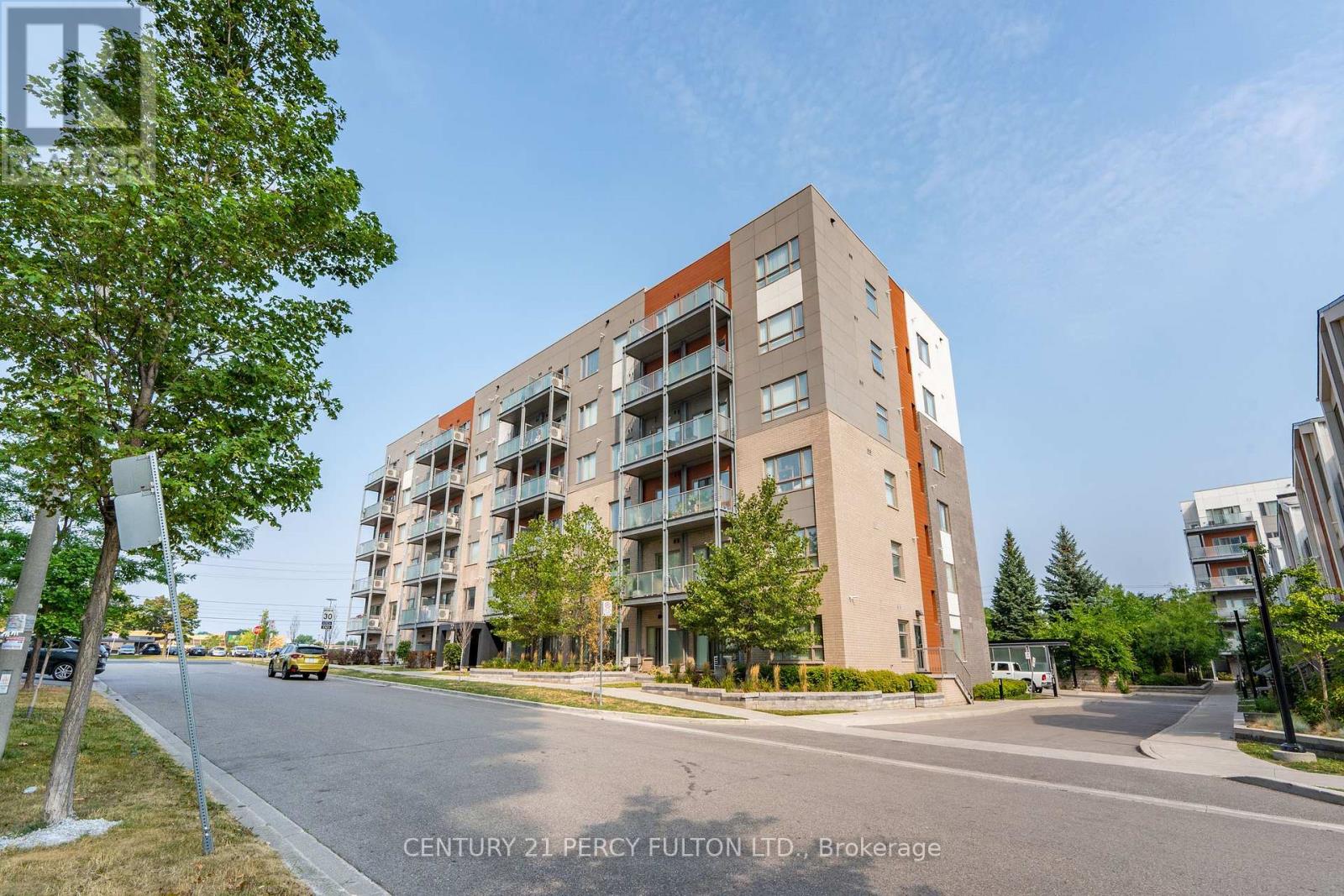 Photo 3 of 202 20 Orchid Place Drive, Toronto ON