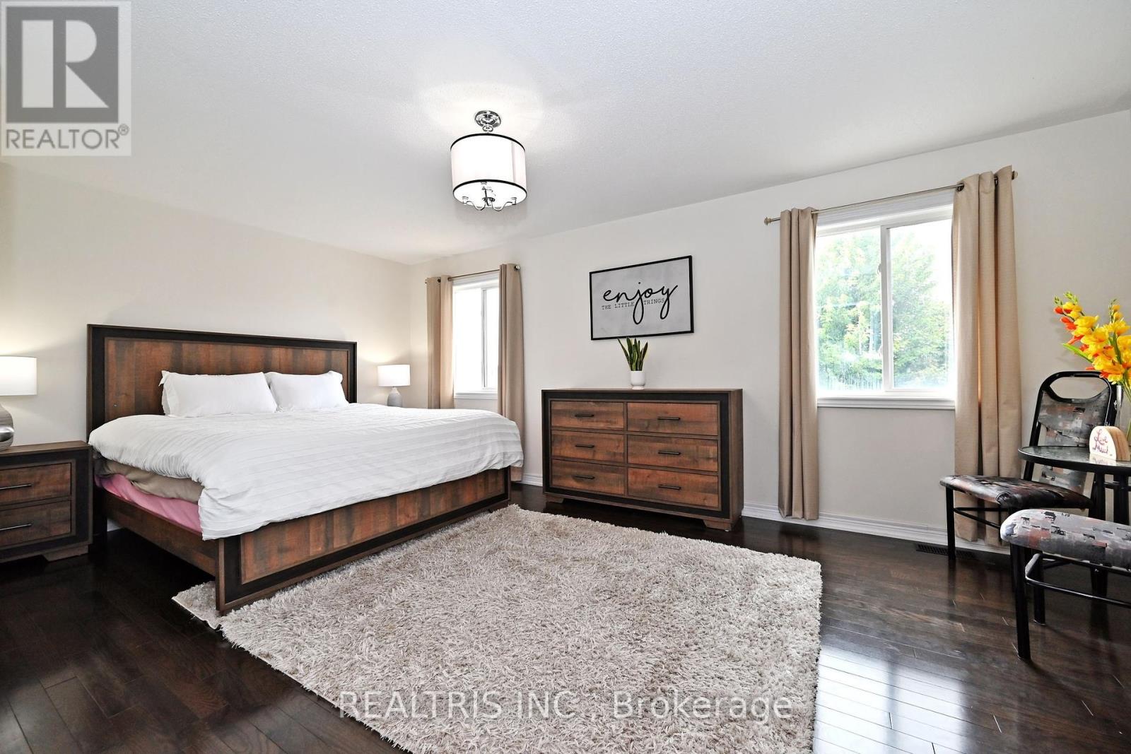 Photo 33 of 10 B Hunt Street, Clarington ON
