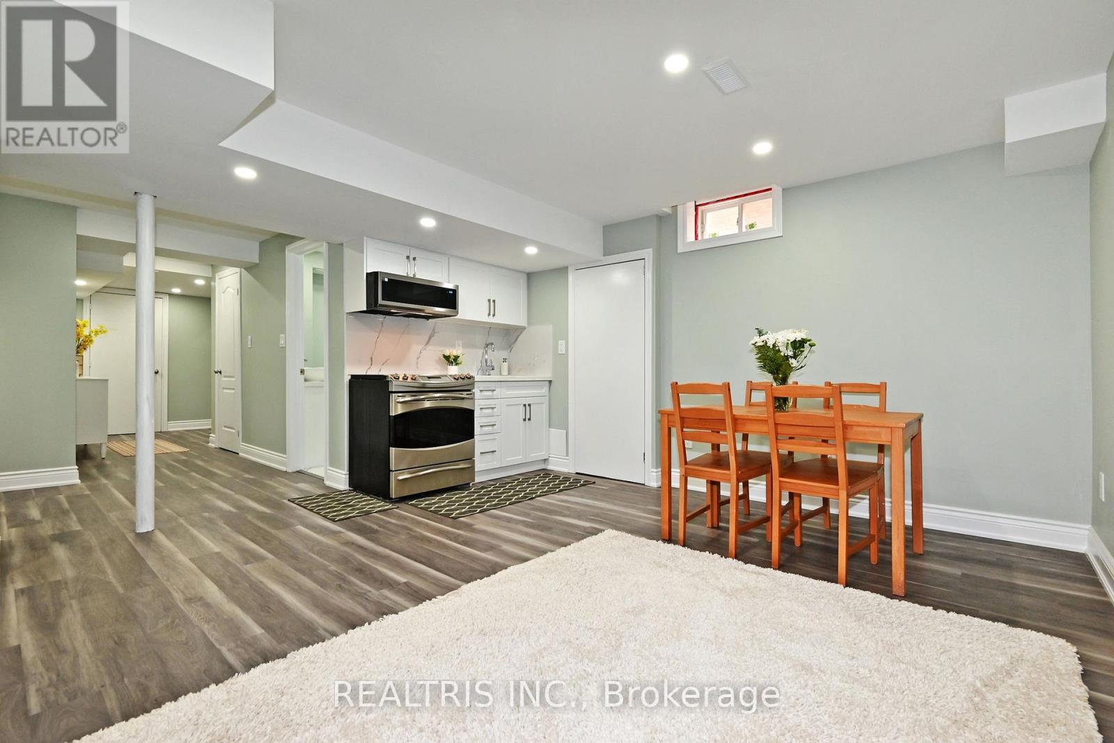 Photo 25 of 10 B Hunt Street, Clarington ON