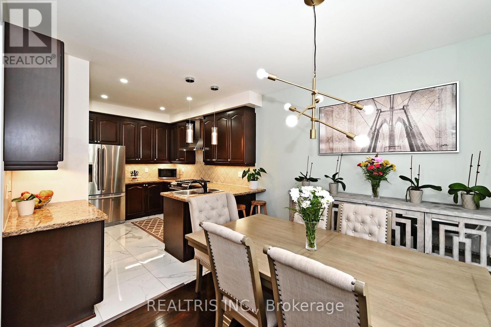Photo 19 of 10 B Hunt Street, Clarington ON