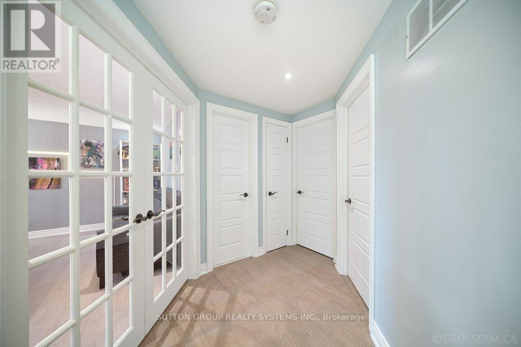 Photo 27 of 1114 Cedarcroft Crescent, Pickering ON