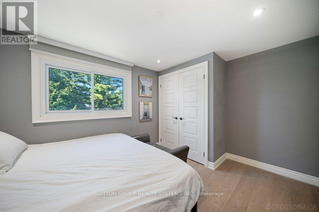 Photo 38 of 1114 Cedarcroft Crescent, Pickering ON