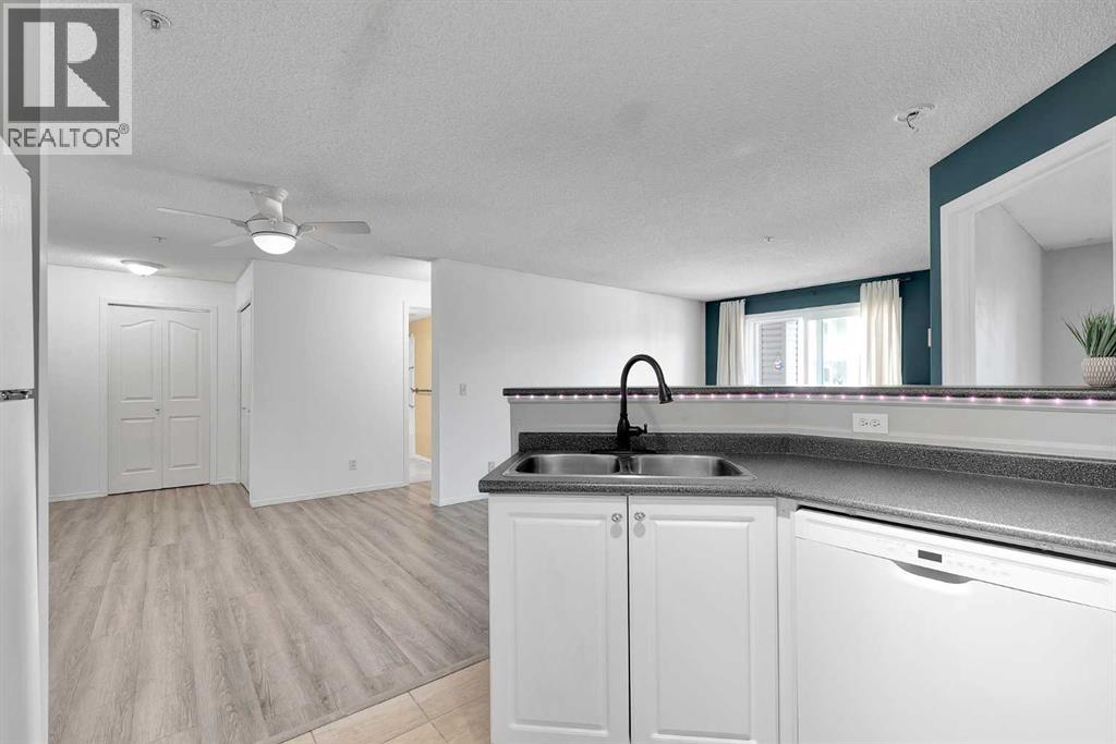 Photo 9 of 1212 604 8 Street Sw, Airdrie AB