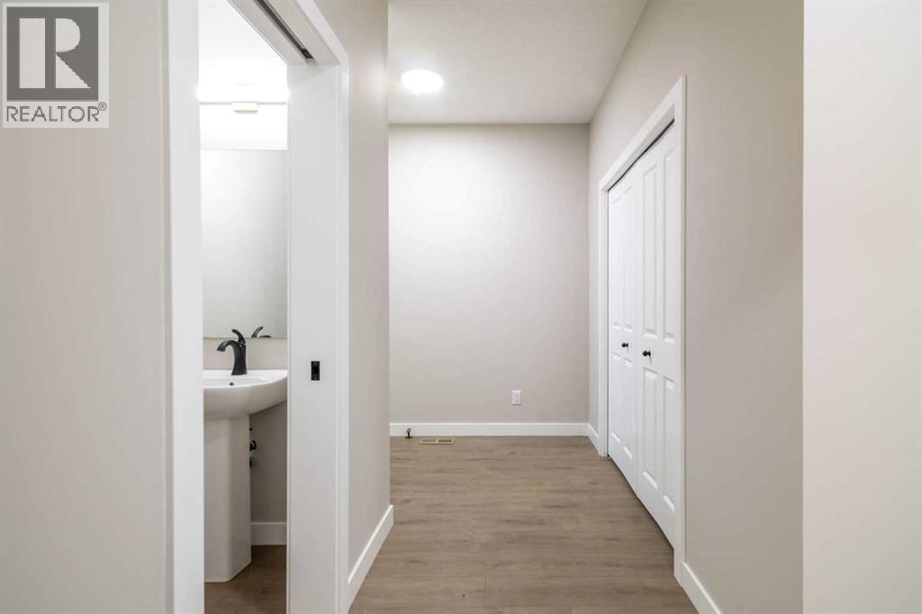 Photo 14 of 143 Belvedere Crescent Se, Calgary AB