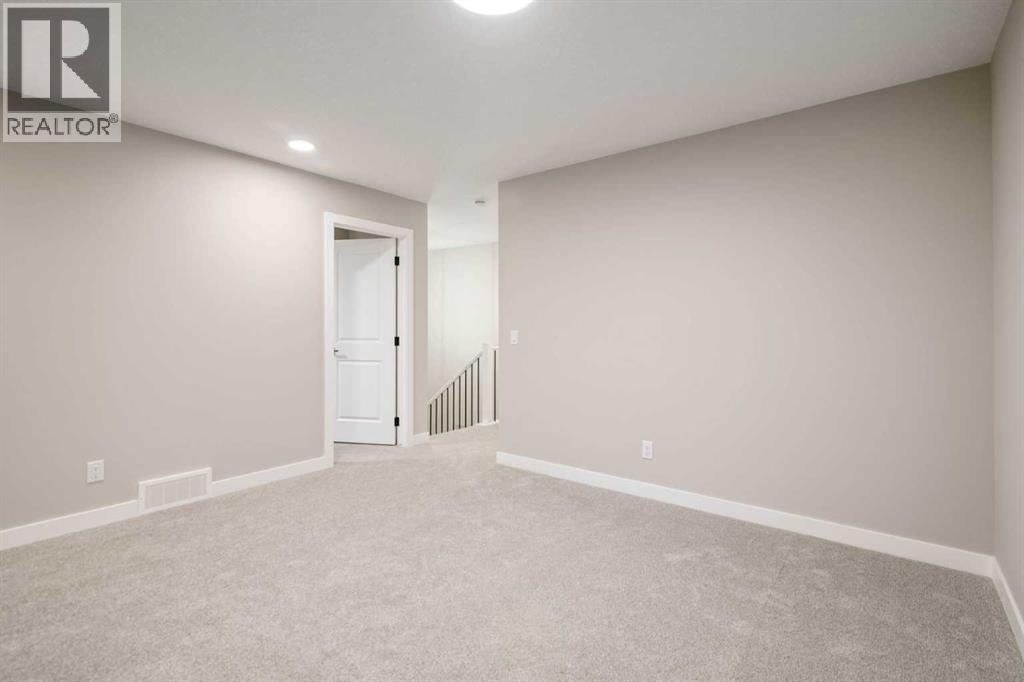 Photo 24 of 143 Belvedere Crescent Se, Calgary AB
