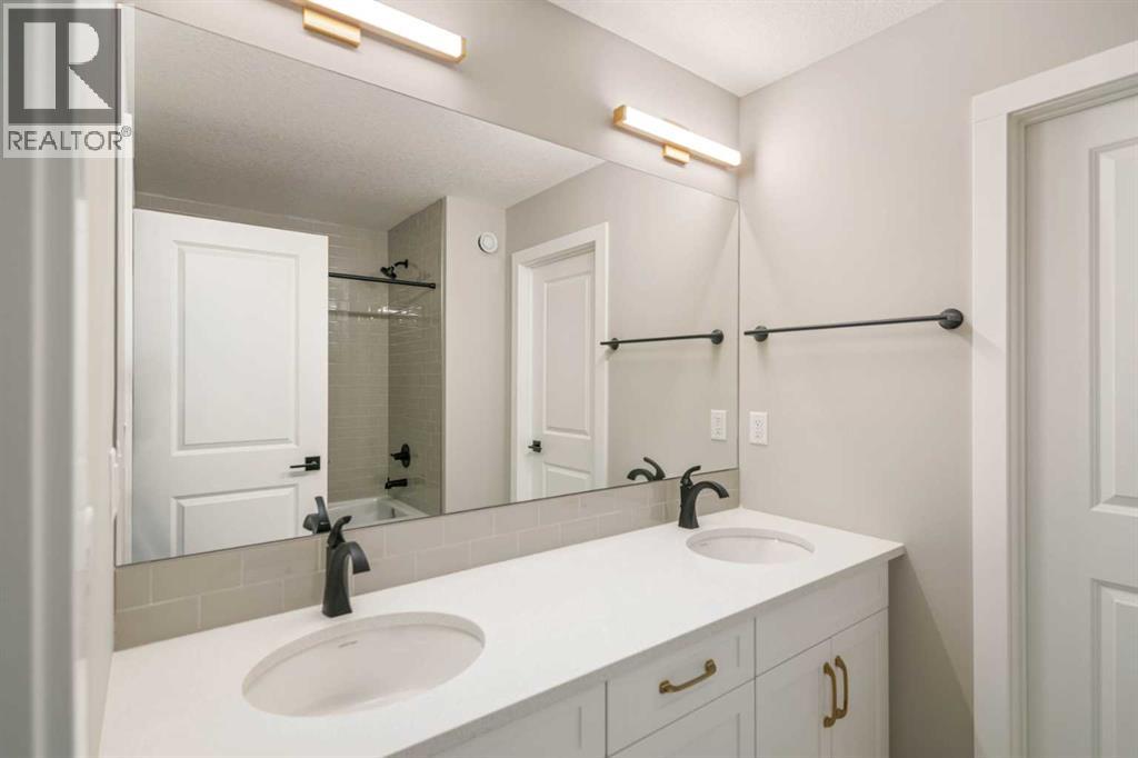 Photo 18 of 143 Belvedere Crescent Se, Calgary AB
