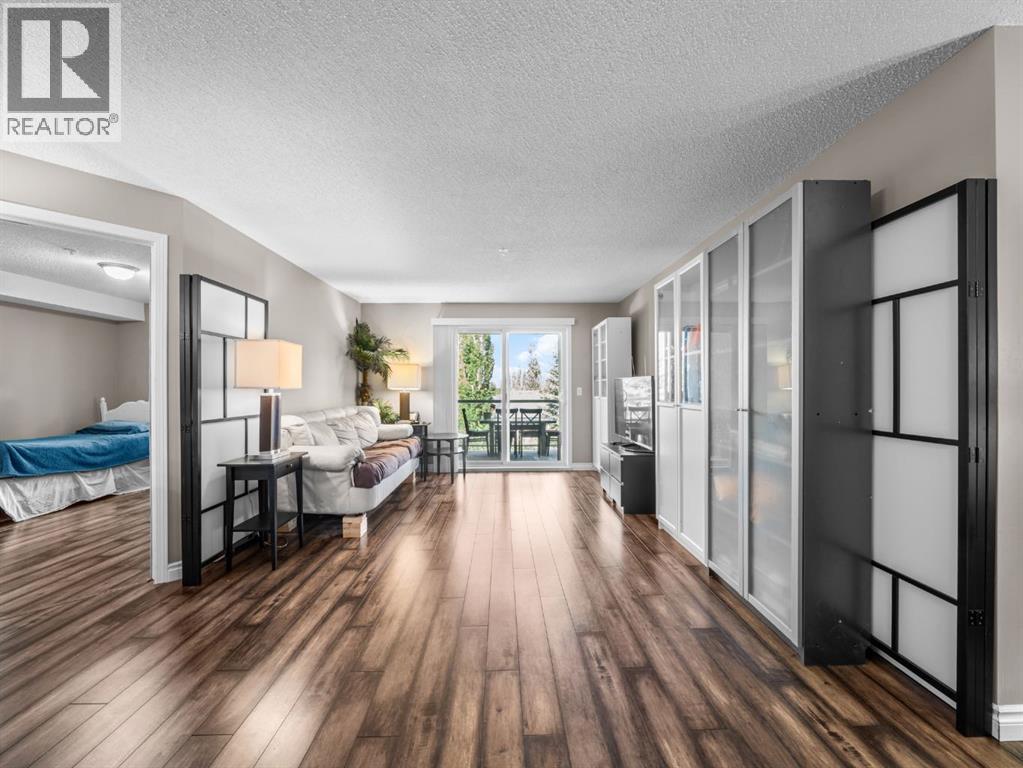 Single Family House for Sale in   Fish Creek Boulevard SW Evergreen Calgary 