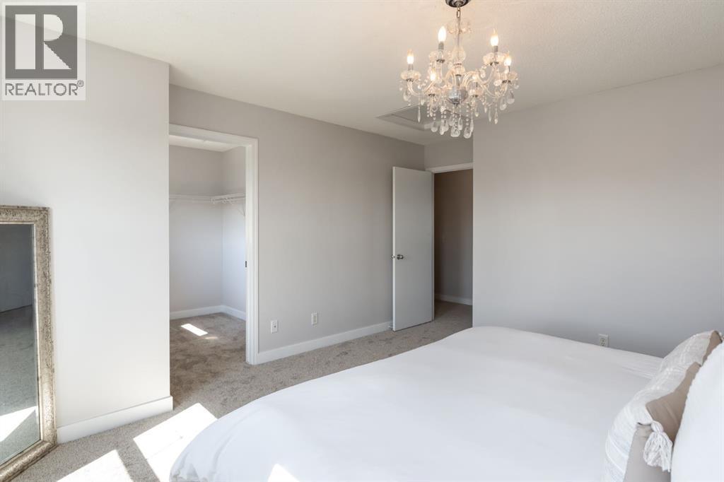 Single Family House for Sale in  Mckenzie Towne Gate SE McKenzie Towne Calgary 