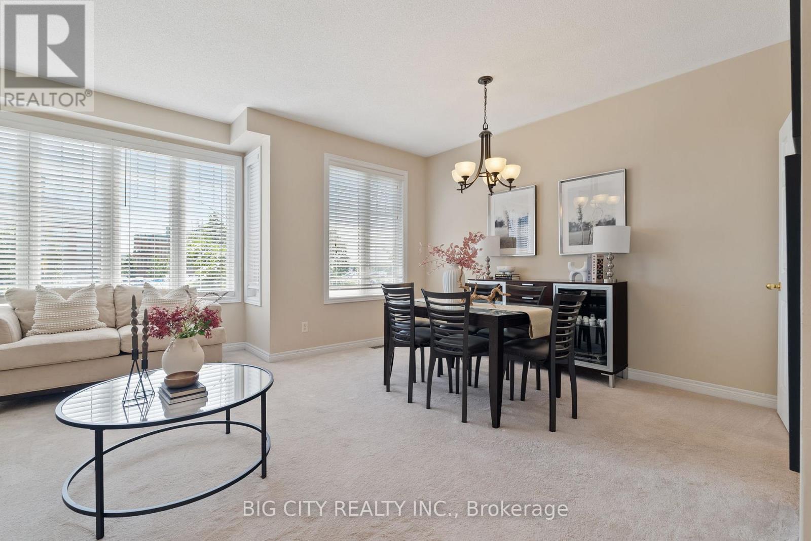 Photo 11 of 98 Riverlands Avenue, Markham ON