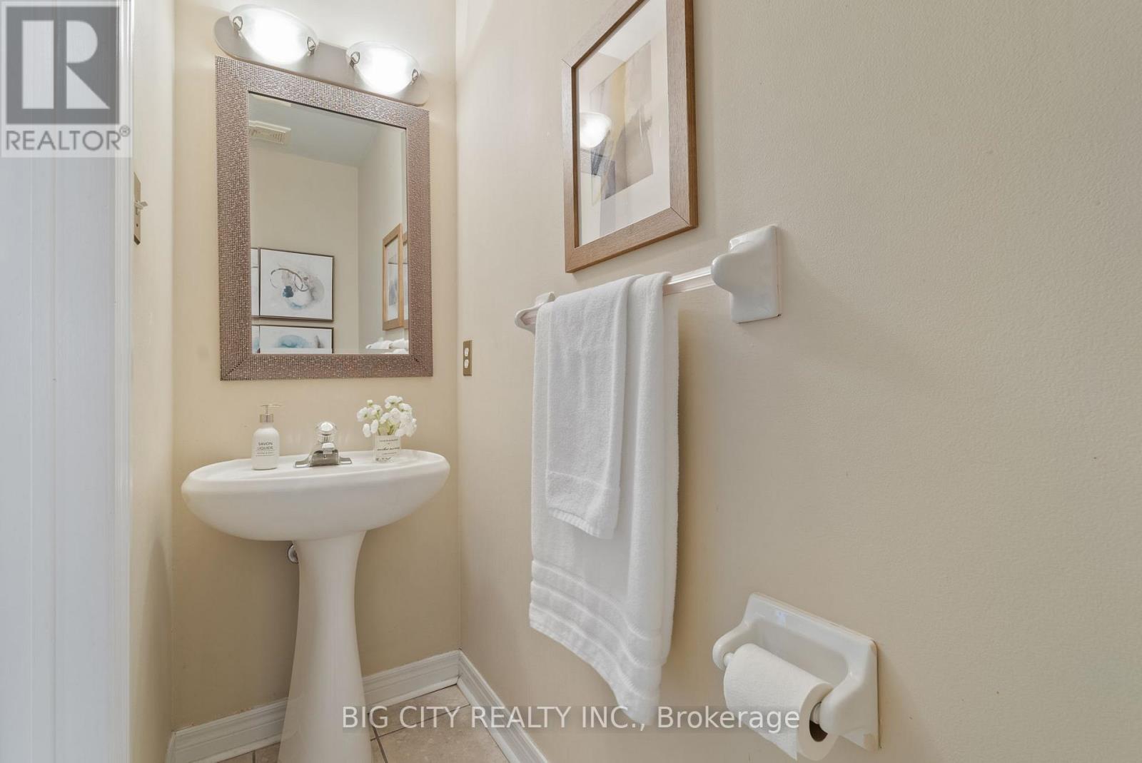 Photo 10 of 98 Riverlands Avenue, Markham ON