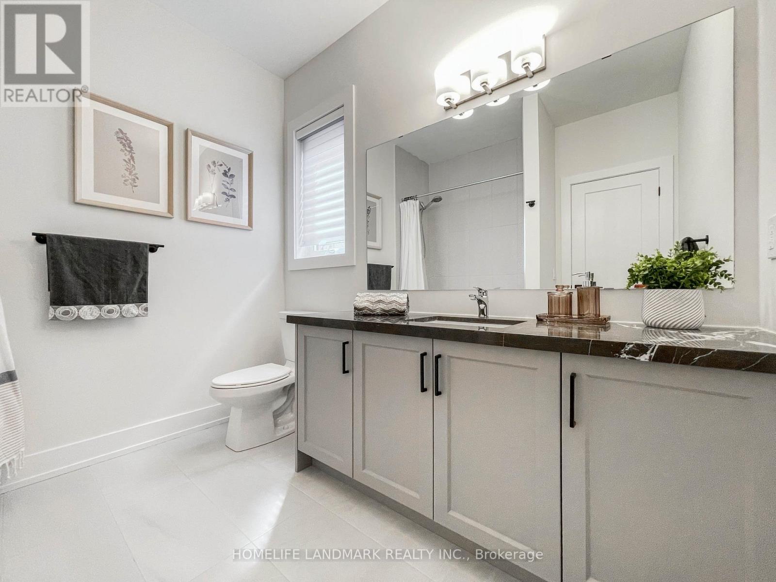 Photo 24 of 5 Parkstone Road, Markham ON