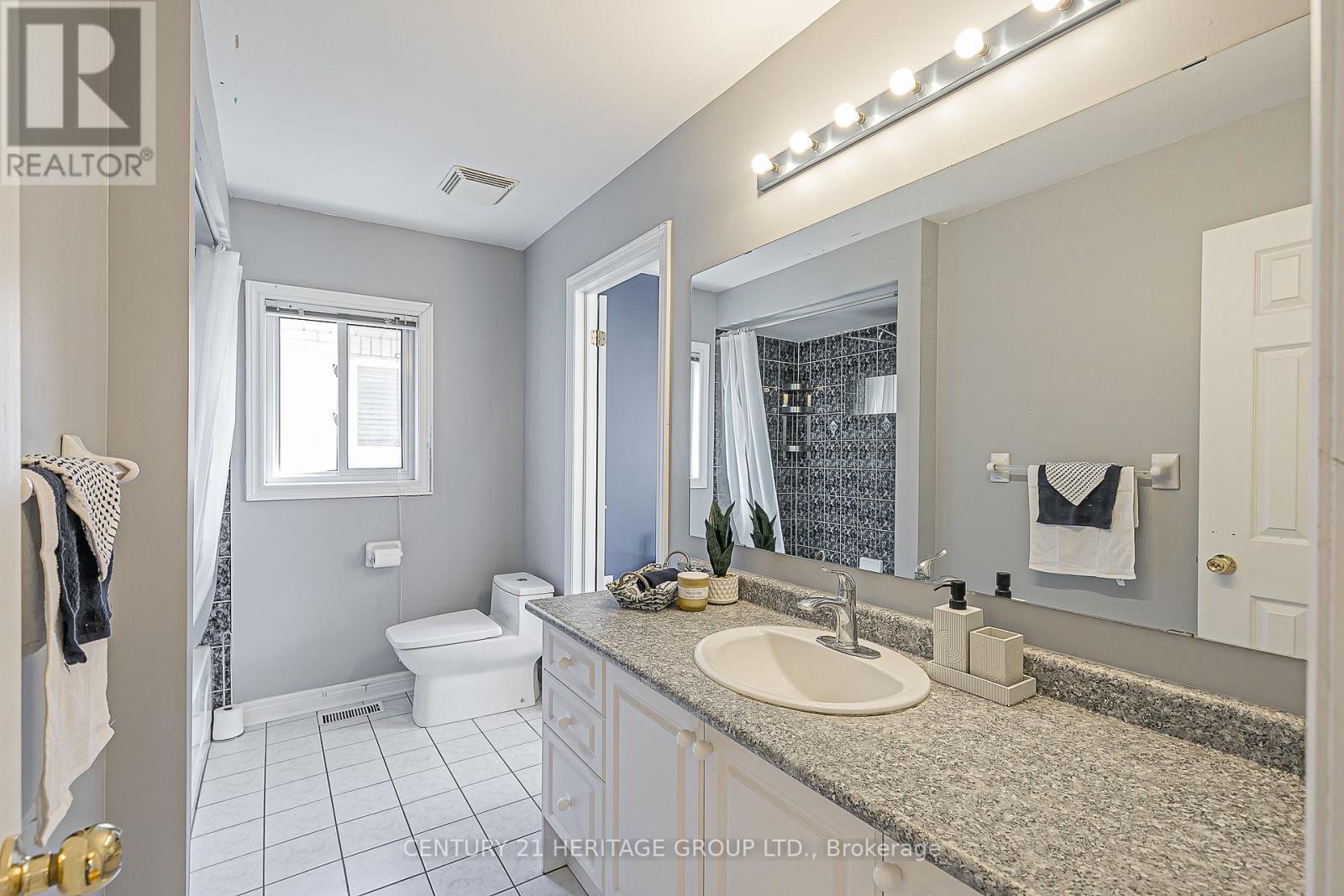Single Family House for Sale in  EMINENCE ROAD Vaughan (Patterson) 