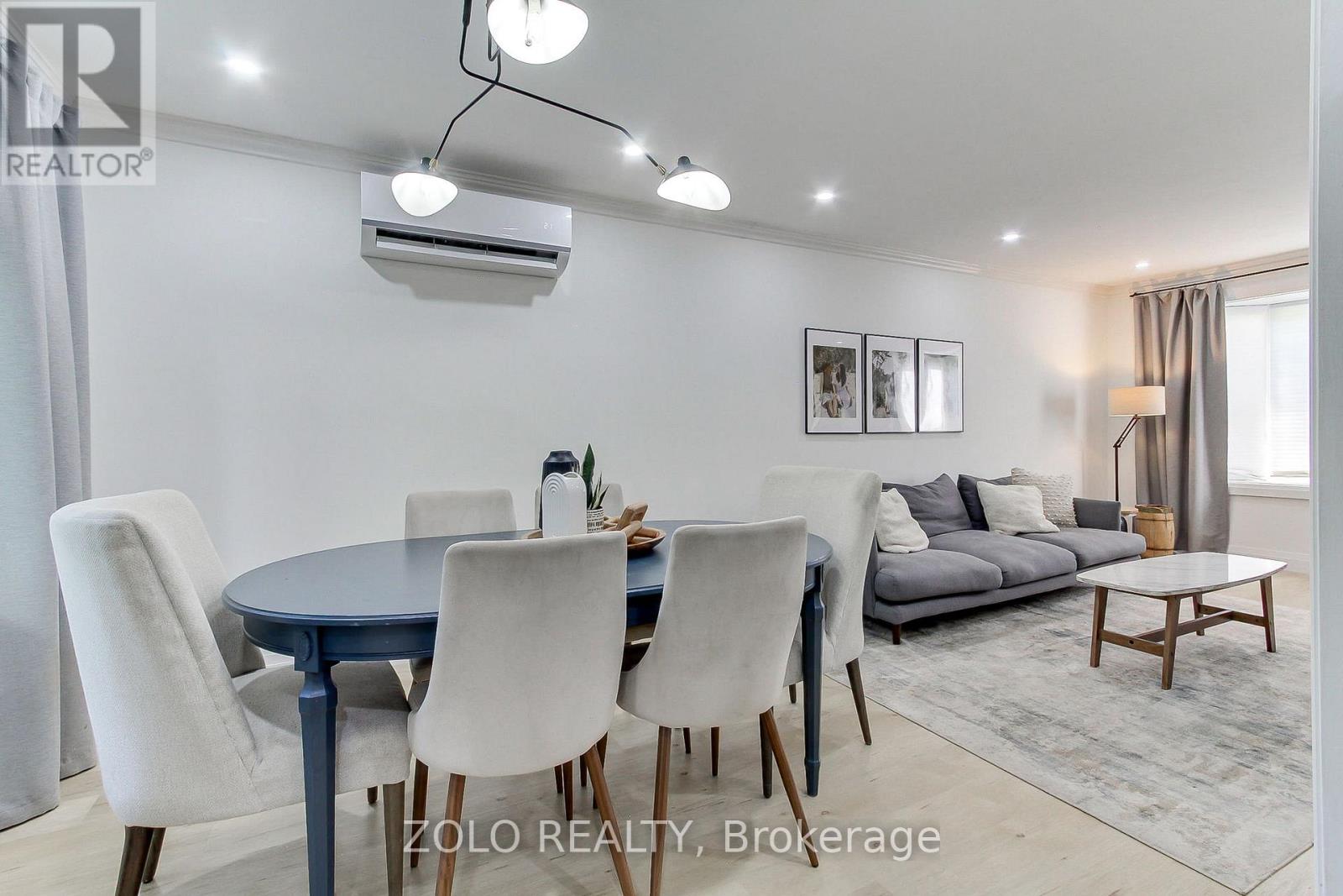 Photo 32 of 388 Terry Drive, Newmarket ON