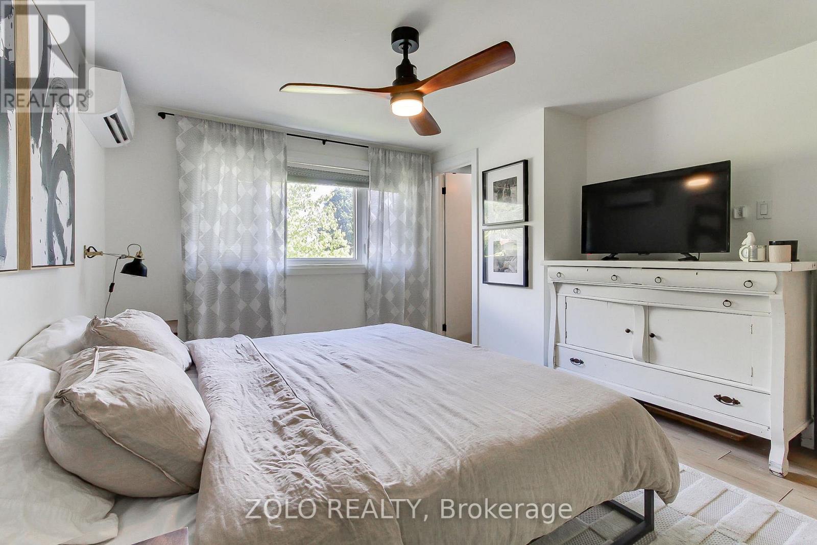 Photo 36 of 388 Terry Drive, Newmarket ON